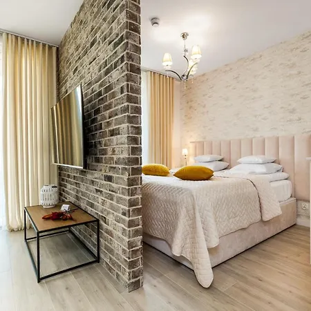 Happy Chlebova Apartment *